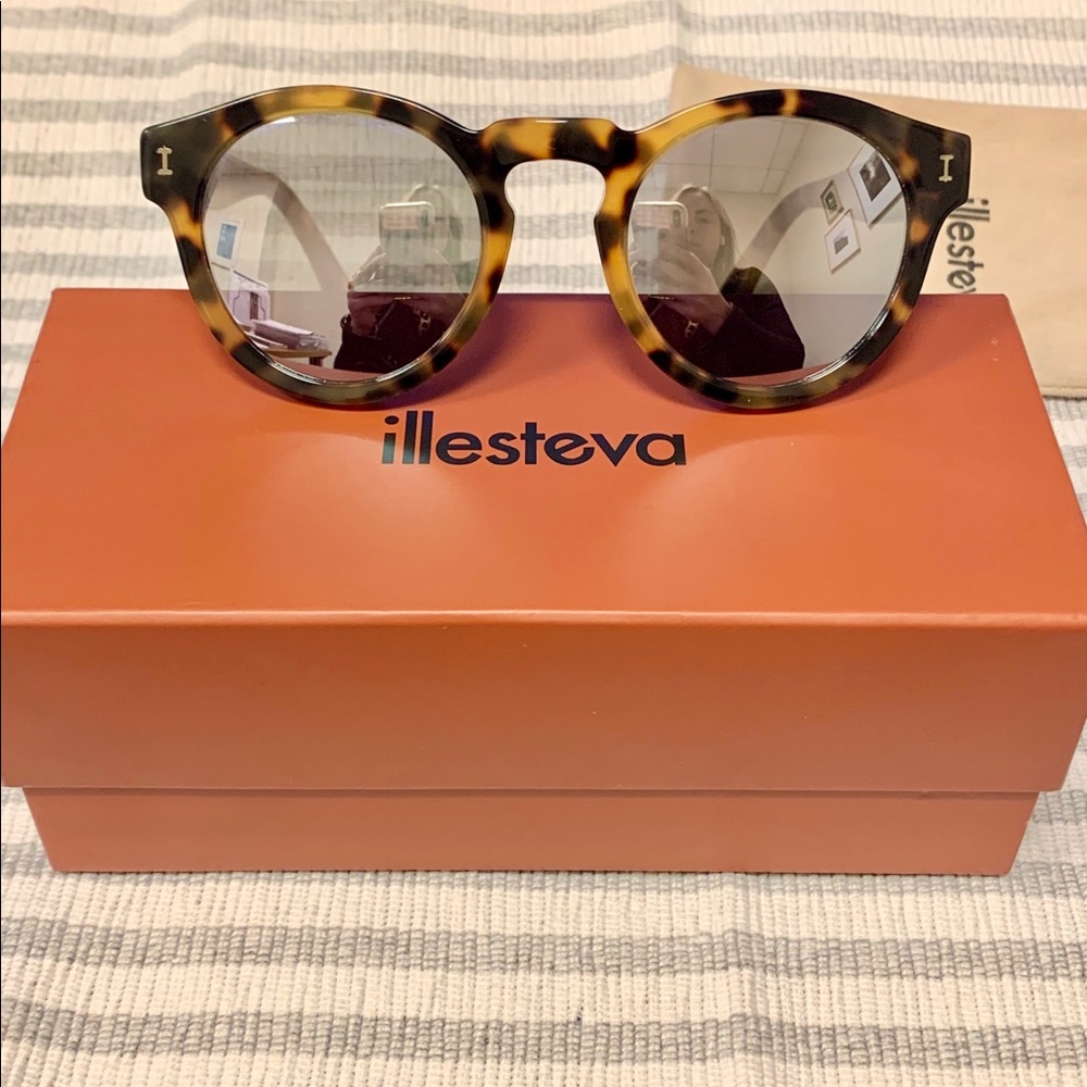 illesteva Leonard sunglasses